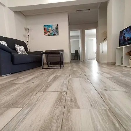 Piso Reformado Cerca Sardinero Apartment