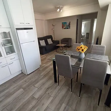 Piso Reformado Cerca Sardinero Apartamento *